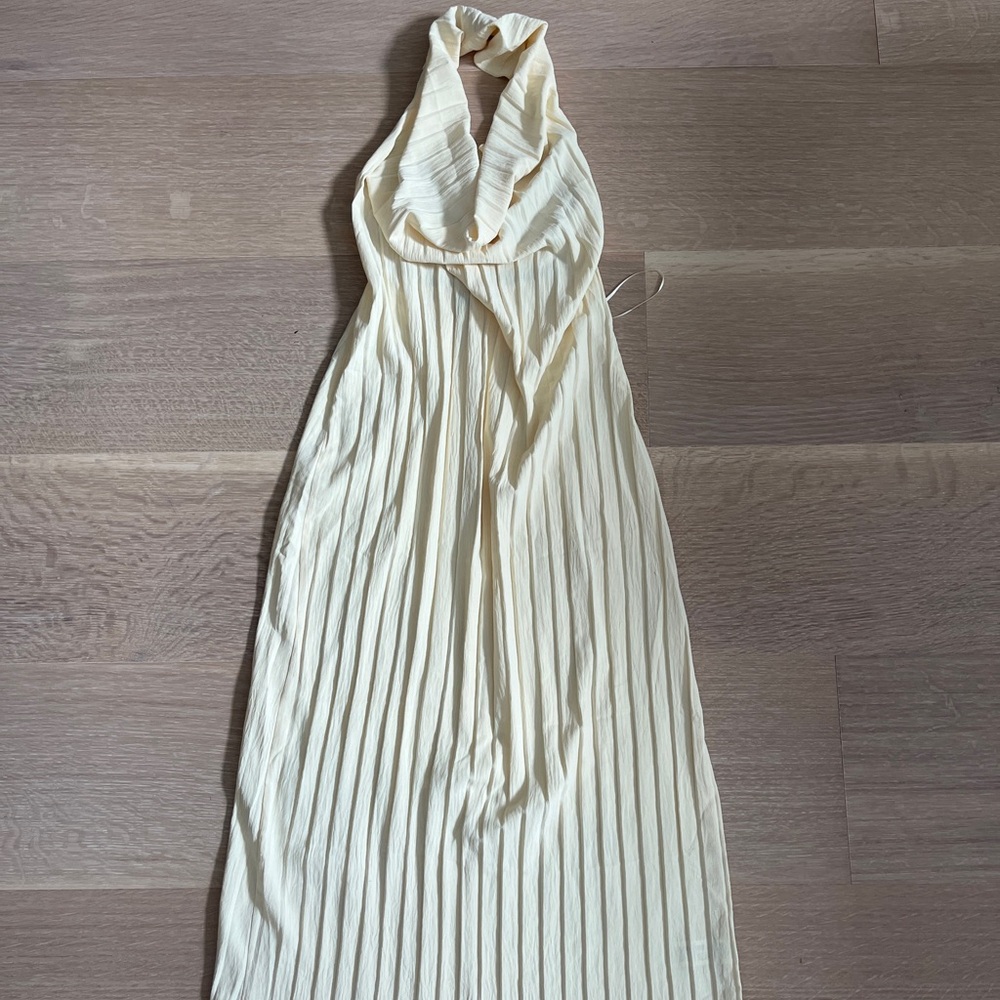 Zara halter scoop dress baby yellow colour brand new